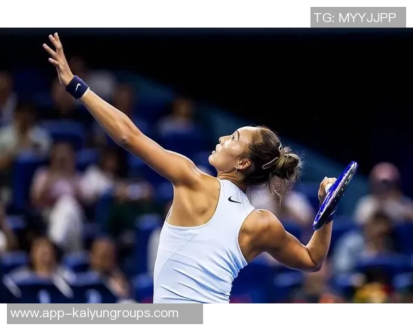 四冠中锋提前备战新赛季展现冠军气质与决心