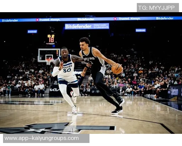 保罗带领球队险胜对手广州队惨遭森林狼二阵60分大败