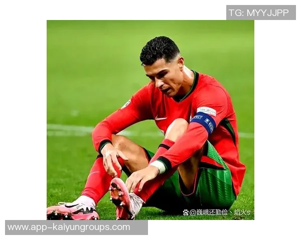 C罗有望在一年内成为足坛首位千球传奇引发热议